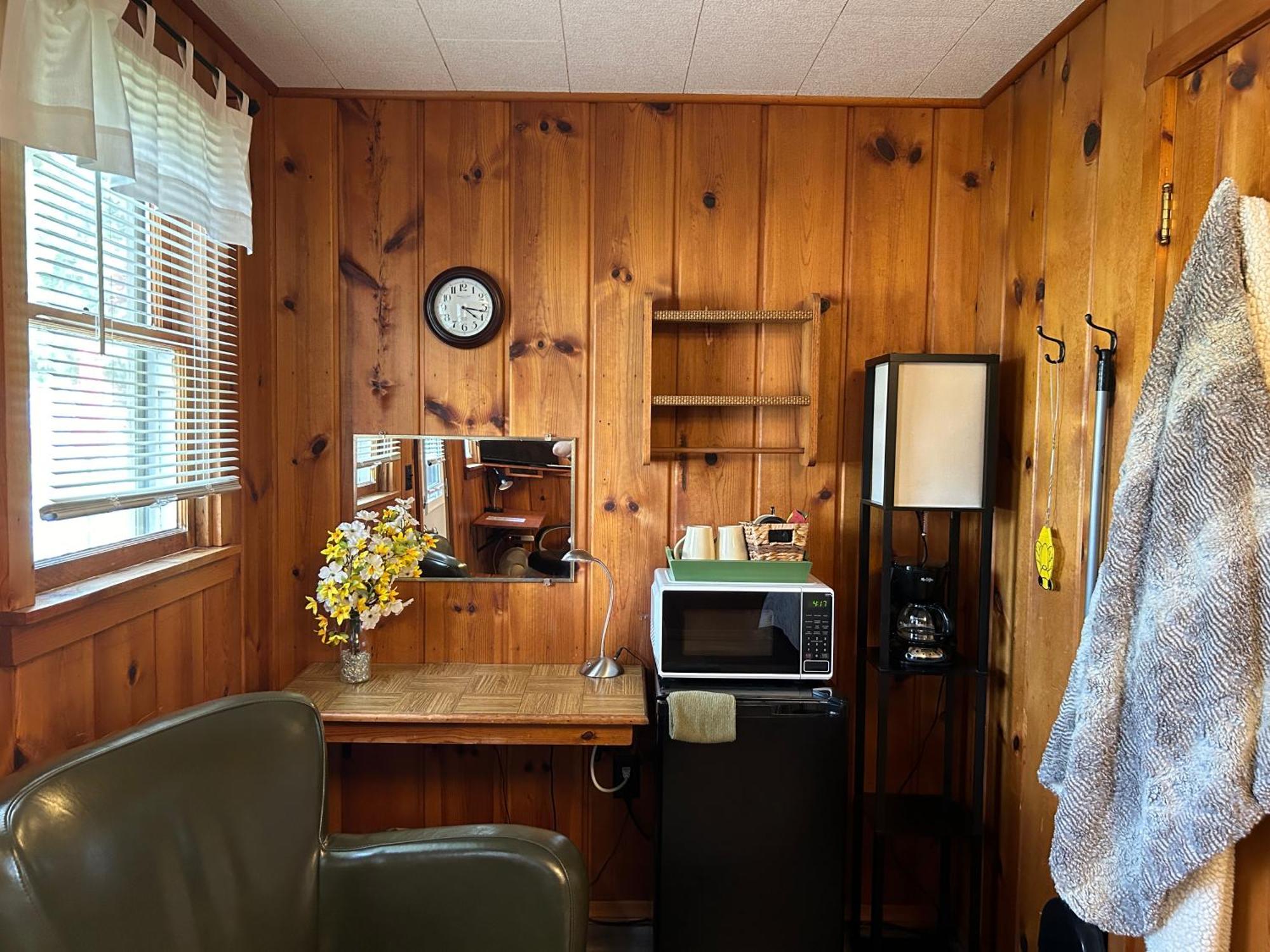 Cedar Ridge Cabins Honor Екстер'єр фото
