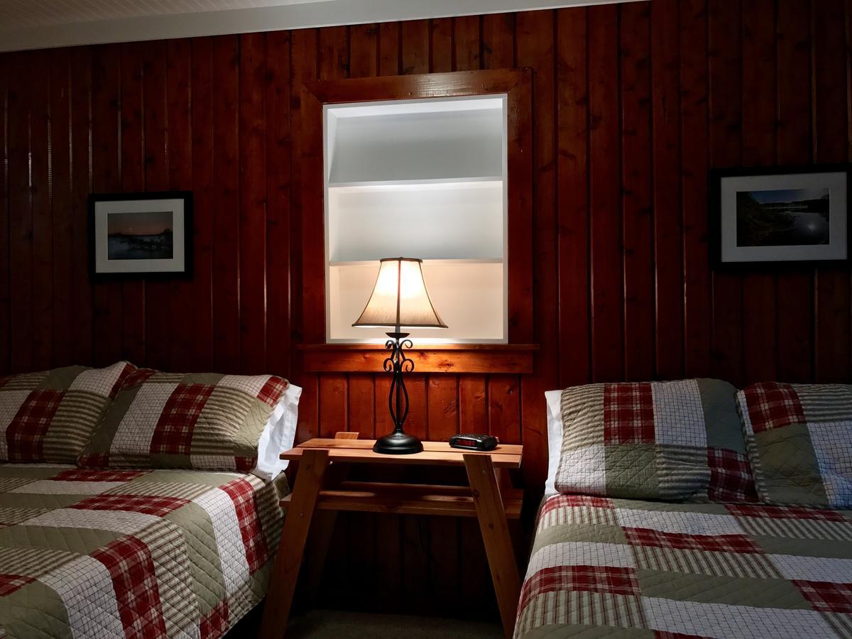 Cedar Ridge Cabins Honor Екстер'єр фото