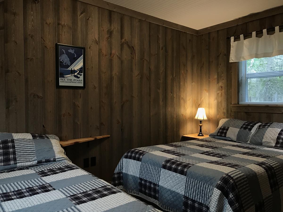Cedar Ridge Cabins Honor Екстер'єр фото