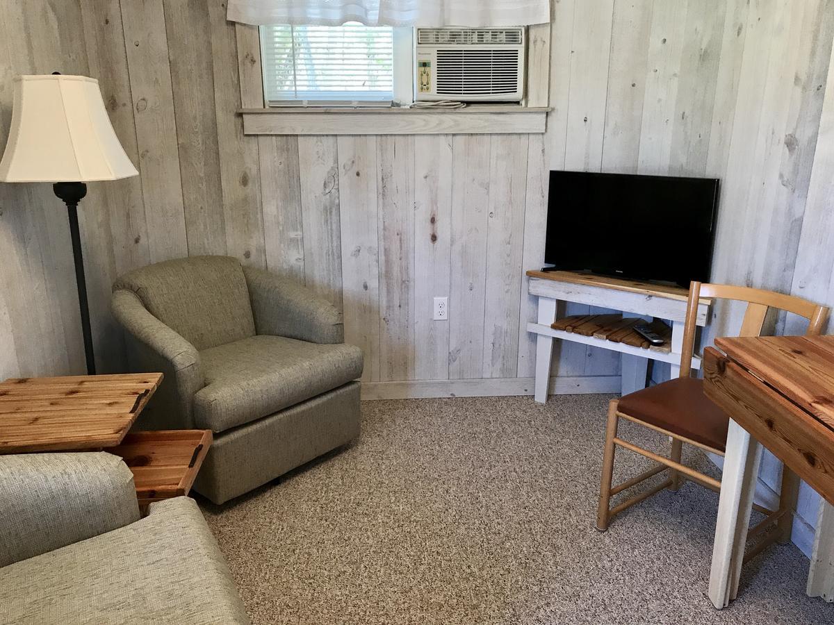 Cedar Ridge Cabins Honor Екстер'єр фото
