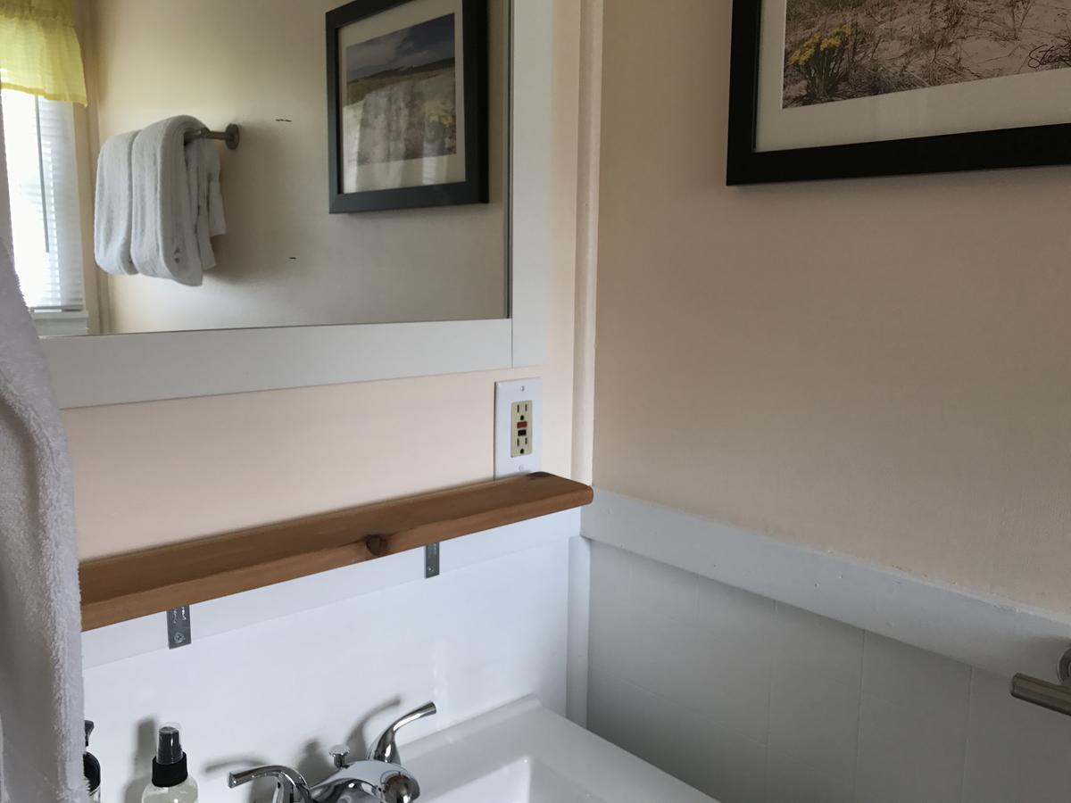 Cedar Ridge Cabins Honor Екстер'єр фото