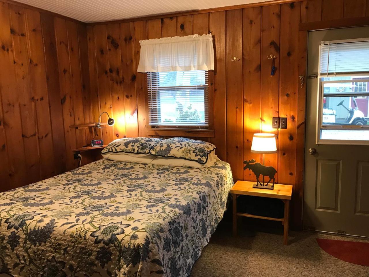 Cedar Ridge Cabins Honor Екстер'єр фото